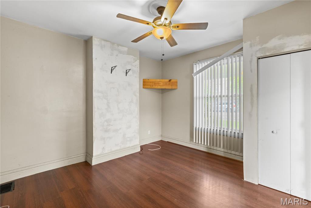 6704 Schofield Avenue St. Louis, MO 63133 - Photo 3 of 19