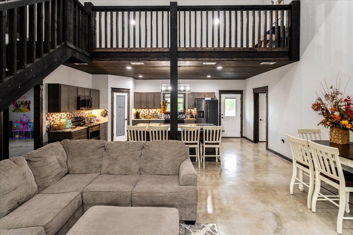 2032 Pahal Road Huntington, TX 75949 - Photo 12 of 45 a view of a livingroom with furniture and lots of furniture