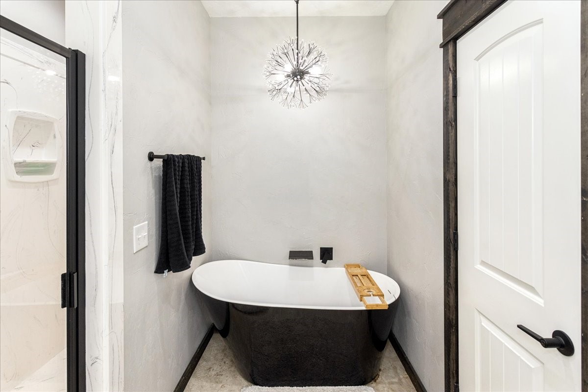 2032 Pahal Road Huntington, TX 75949 - Photo 17 of 45 a bathroom with a sink and a mirror