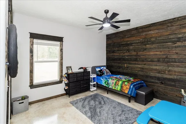 a view of a livingroom with furniture