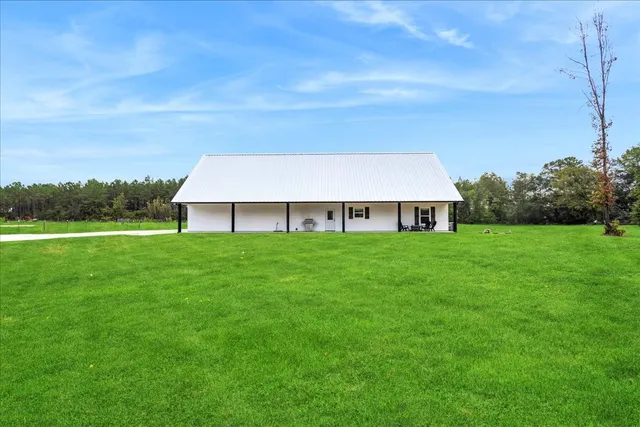 $499,900 | 2032 Pahal Road, Huntington, TX 75949