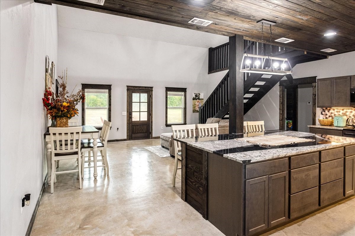 2032 Pahal Road Huntington, TX 75949 - Photo 10 of 45 a kitchen with lots of counter top space