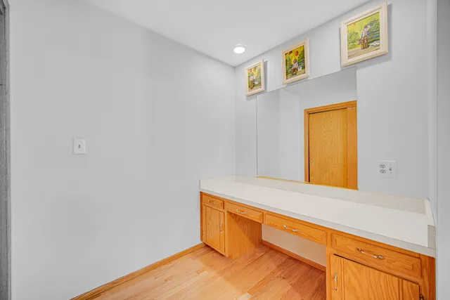 $449,900 | 1833 Pheasant Court, Flossmoor, IL 60422