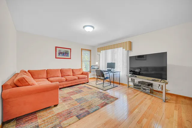 $449,900 | 1833 Pheasant Court, Flossmoor, IL 60422