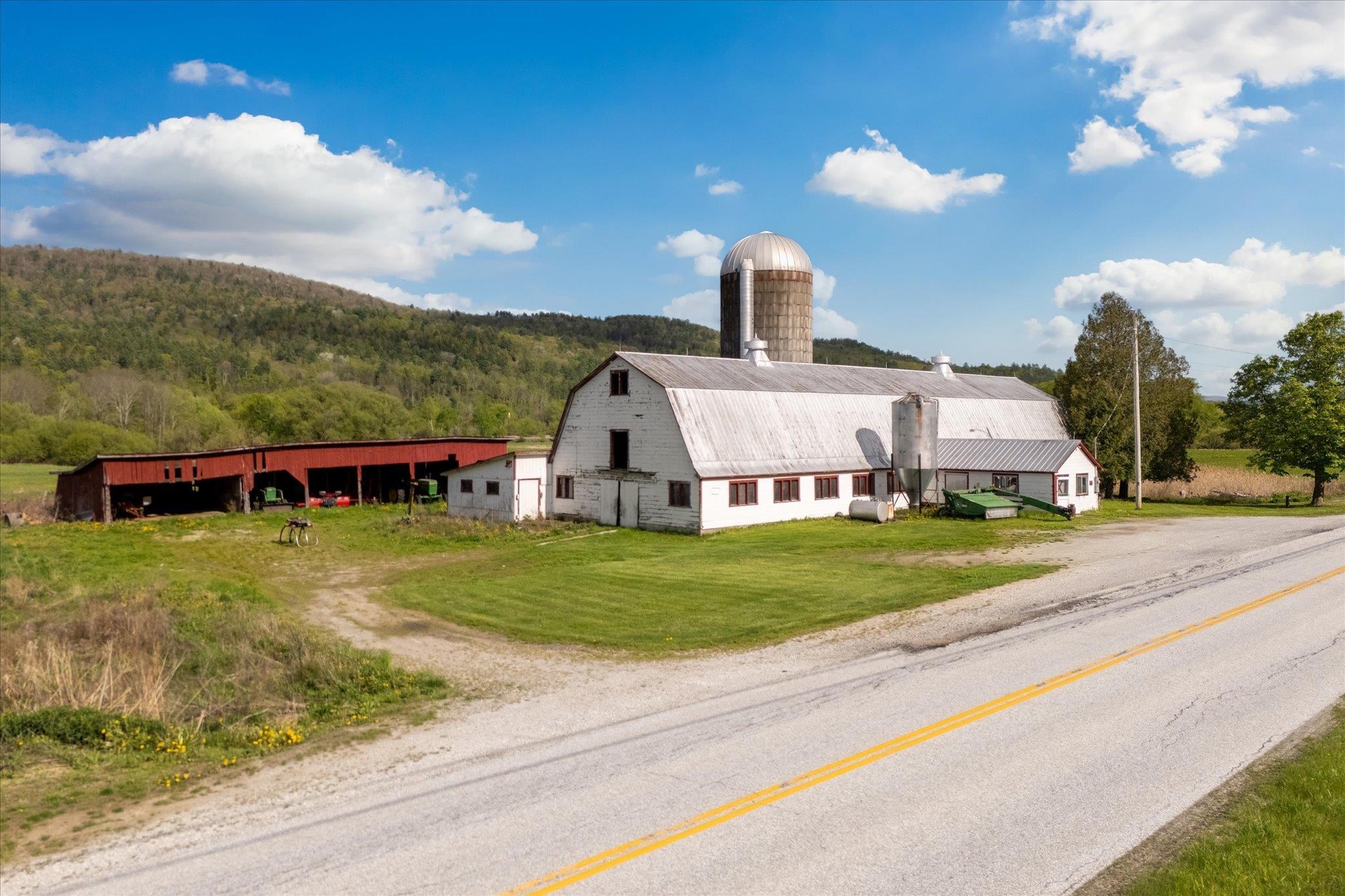 500 West Street Proctor, VT 05765 - Photo 2 of 3