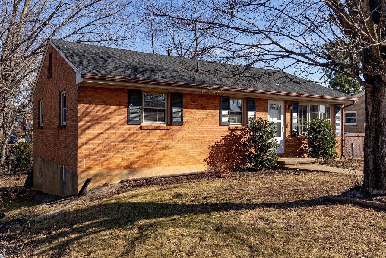 215 George Street Staunton, VA 24401 - Photo 39 of 46