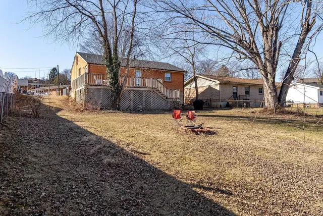 $266,900 | 215 George Street, Staunton, VA 24401