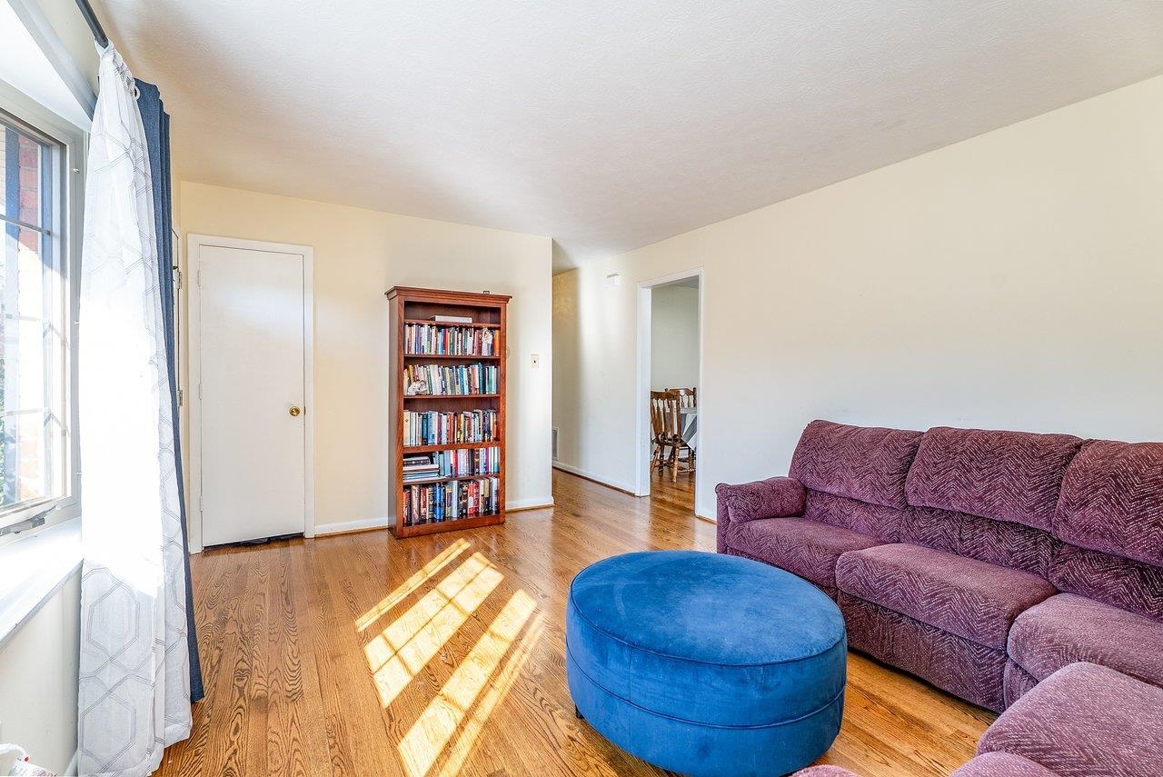 215 George Street Staunton, VA 24401 - Photo 6 of 46