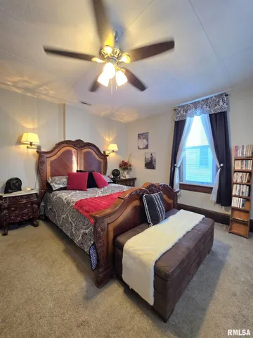 $155,000 | 1025 South 11th Street, Quincy, IL 62301