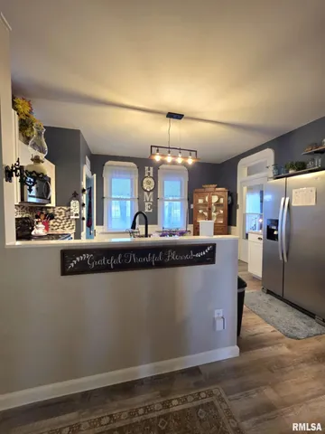 $155,000 | 1025 South 11th Street, Quincy, IL 62301