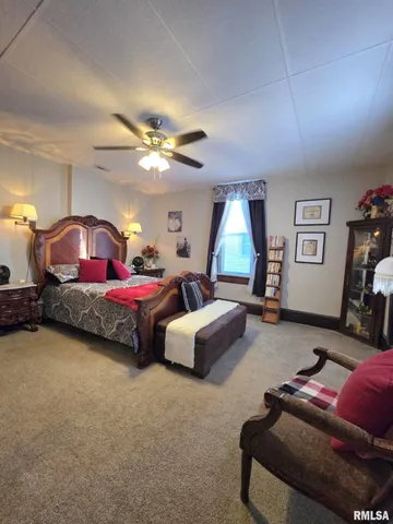 $155,000 | 1025 South 11th Street, Quincy, IL 62301