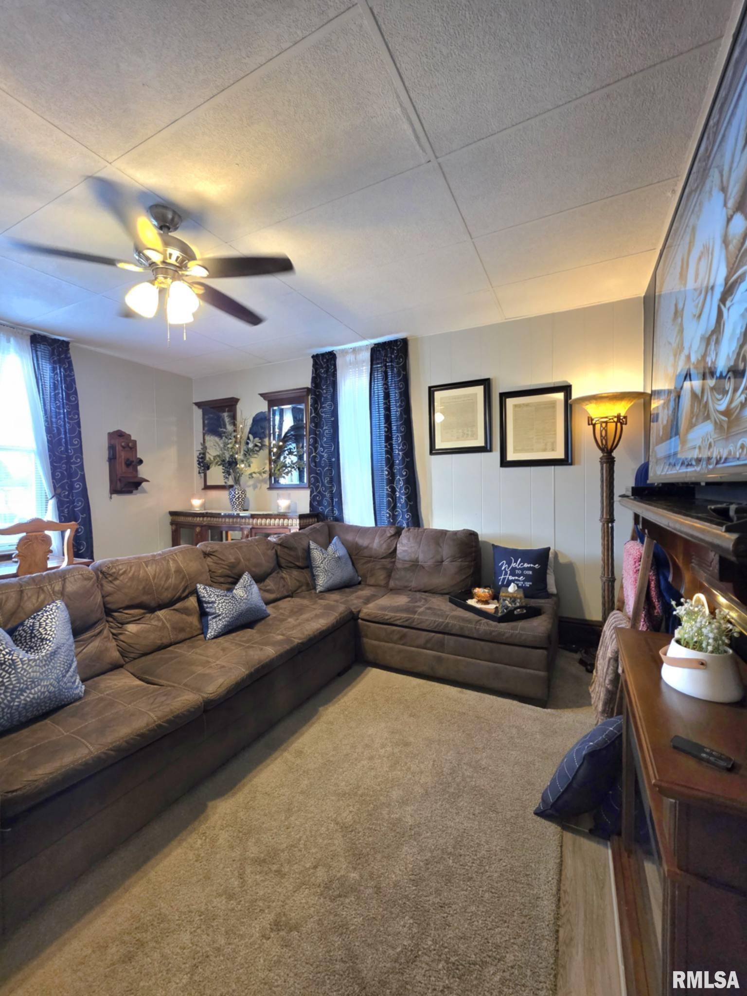 1025 South 11th Street Quincy, IL 62301 - Photo 9 of 31