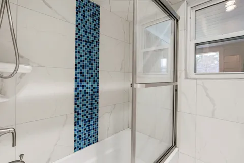 $575,000 | 5710 Ariel Street, Houston, TX 77096