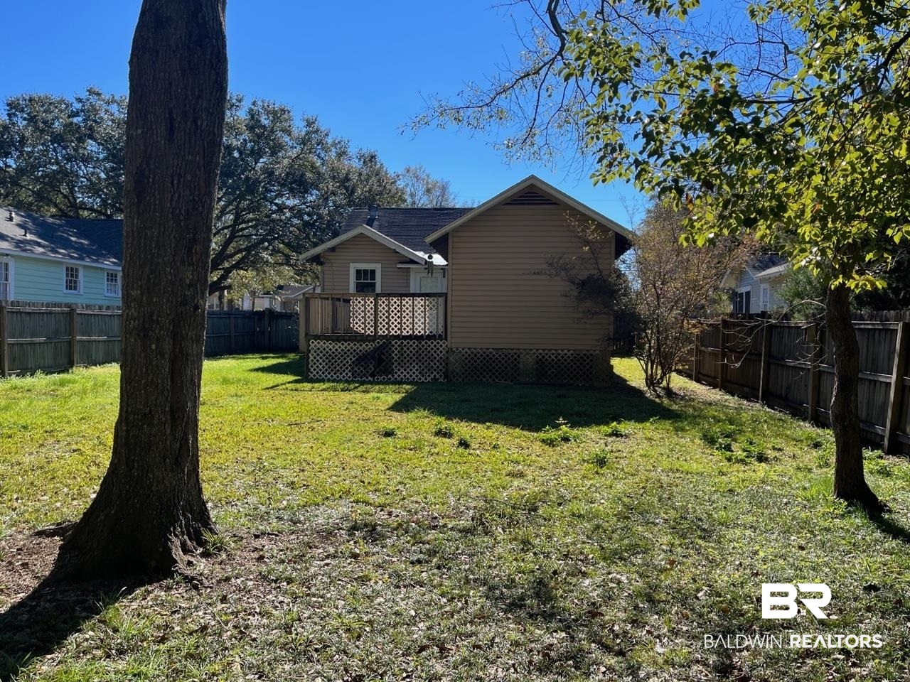 2256 Old Government Street Mobile, AL 36606 - Photo 17 of 18