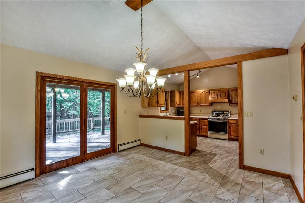429 Unionville Road Butler, PA 16001 - Photo 3 of 16