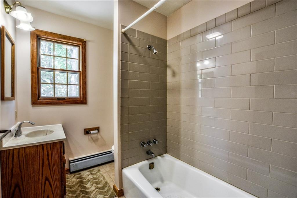 429 Unionville Road Butler, PA 16001 - Photo 8 of 16