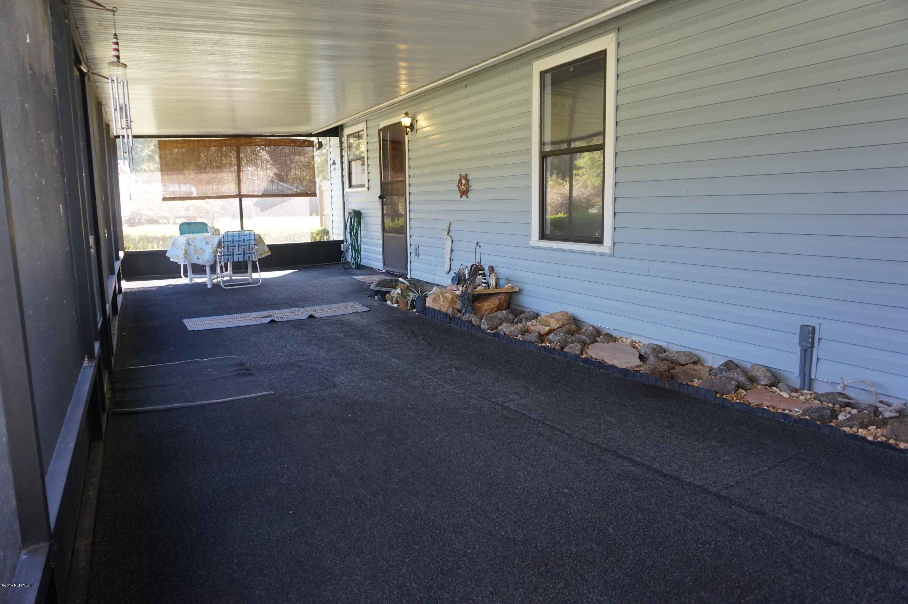 4721 Cedar Point Road Jacksonville, FL 32226 - Photo 10 of 25 SCREEN PATIO
