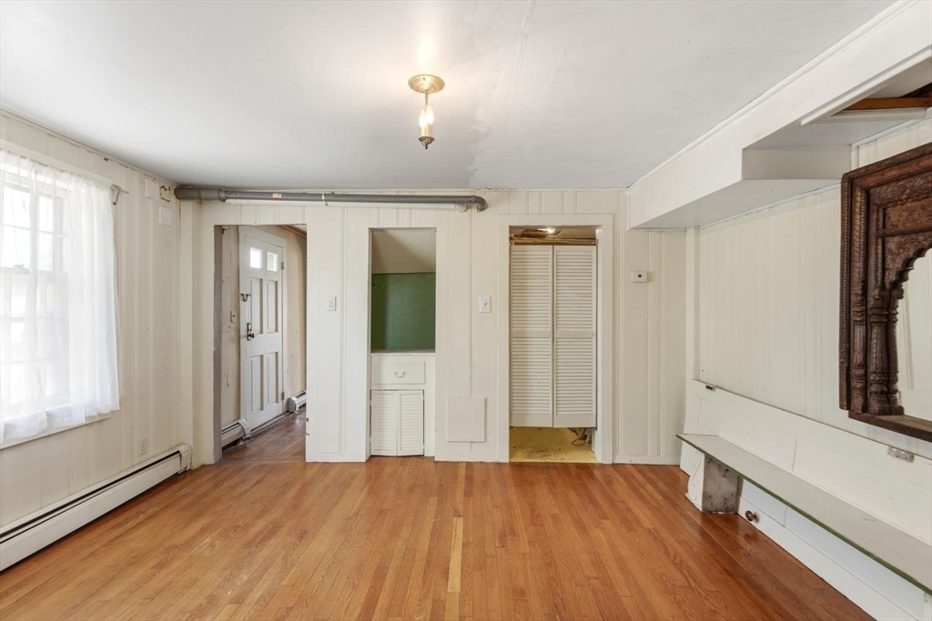 29-31 Circle Street Marblehead, MA 01945 - Photo 25 of 37