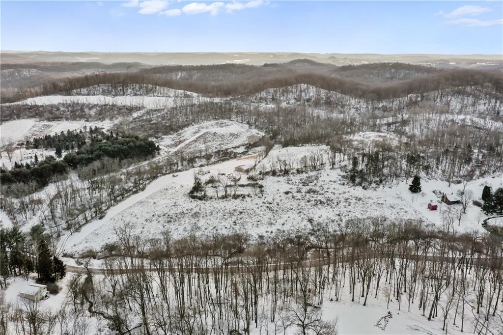 1692 Days Run Road Tarentum, PA 15084 - Photo 23 of 25