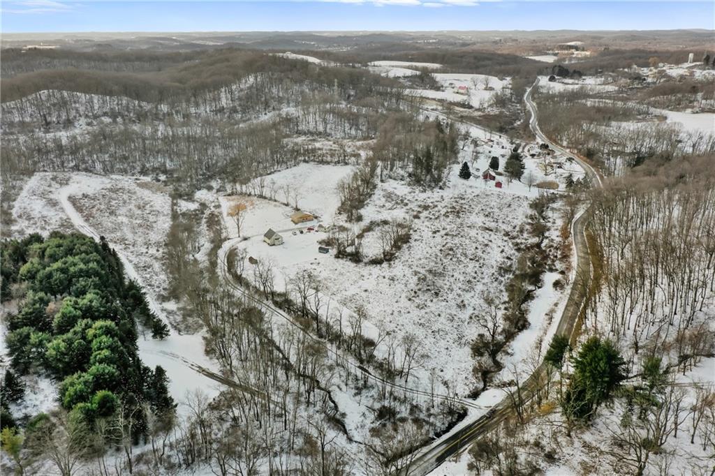 1692 Days Run Road Tarentum, PA 15084 - Photo 24 of 25