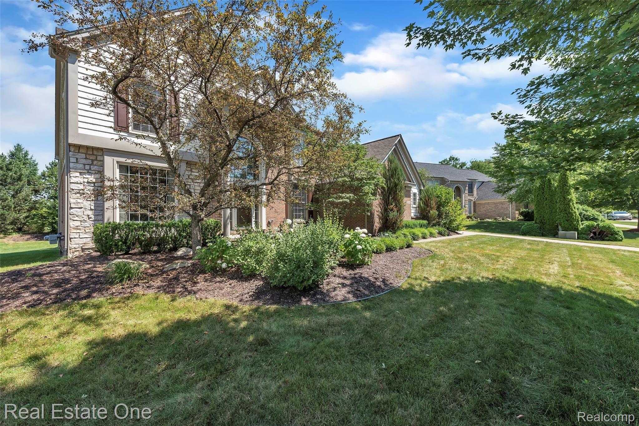 4189 Wincrest Lane Rochester, MI 48306 - Photo 2 of 48 4189-Wincrest-Lane-Oakland-Charter-Township-Michigan-windowstill-2.jpg