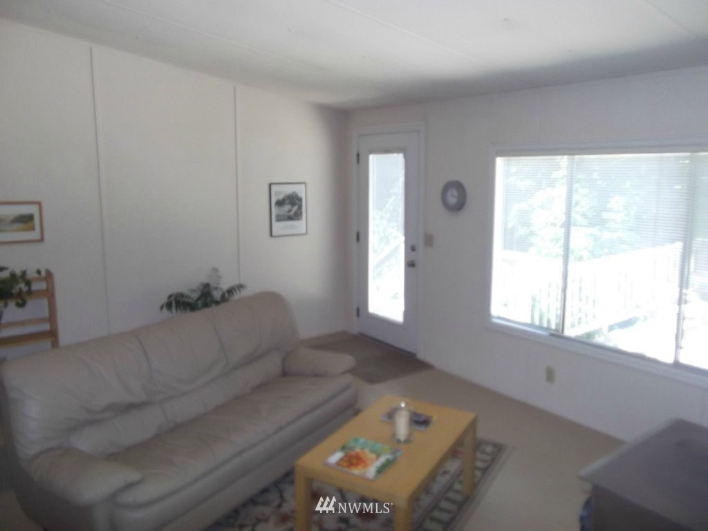 15035 Welcome Road Glacier, WA 98244 - Photo 7 of 15 Gallery Image 7