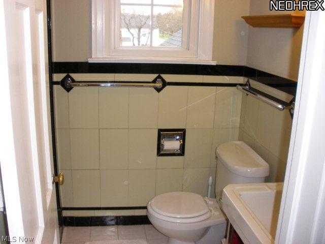190 Overwood Road Akron, OH 44313 - Photo 18 of 24