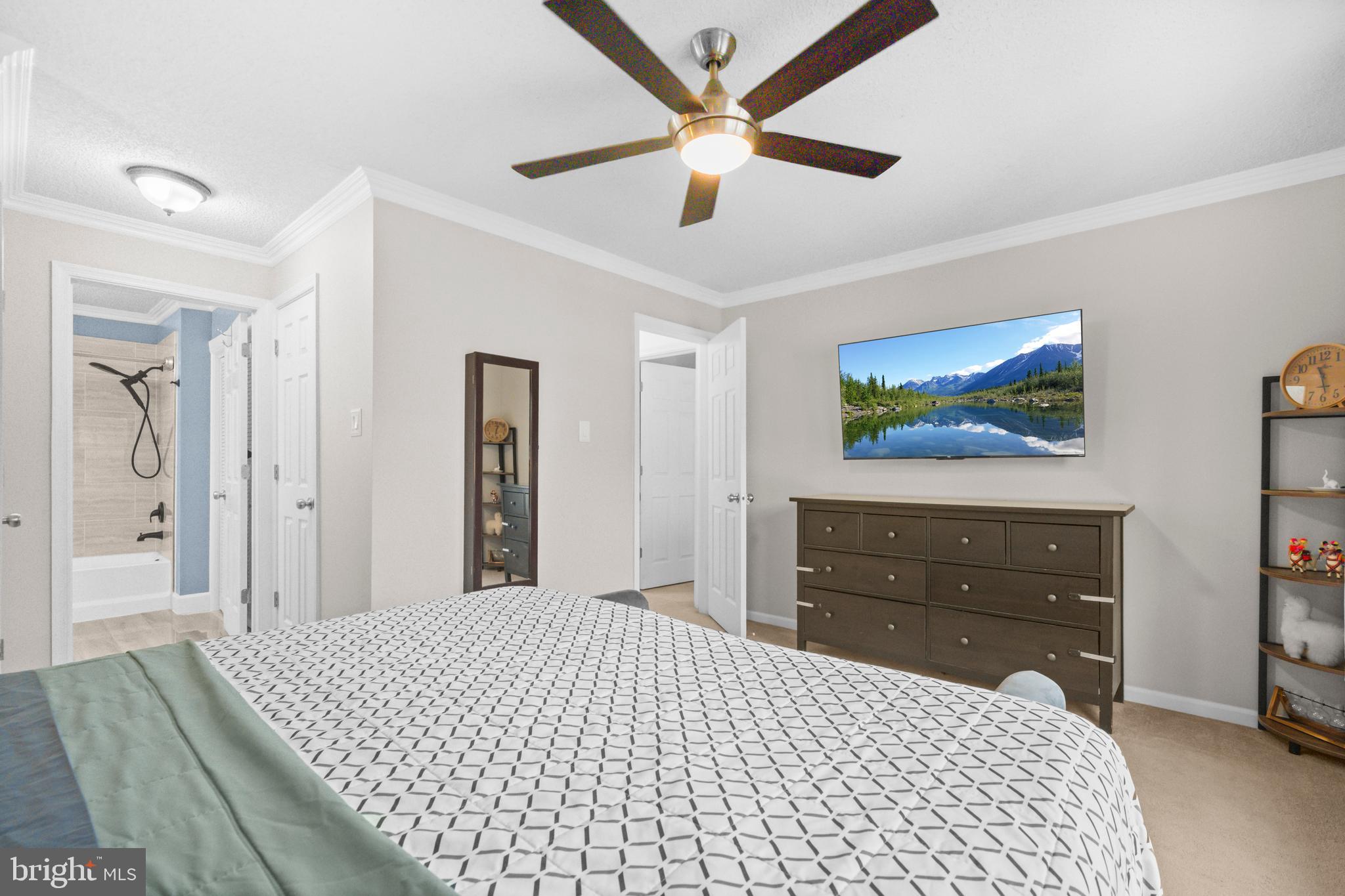 3804 Green Ridge Court, Unit 301 Fairfax, VA 22033 - Photo 13 of 25