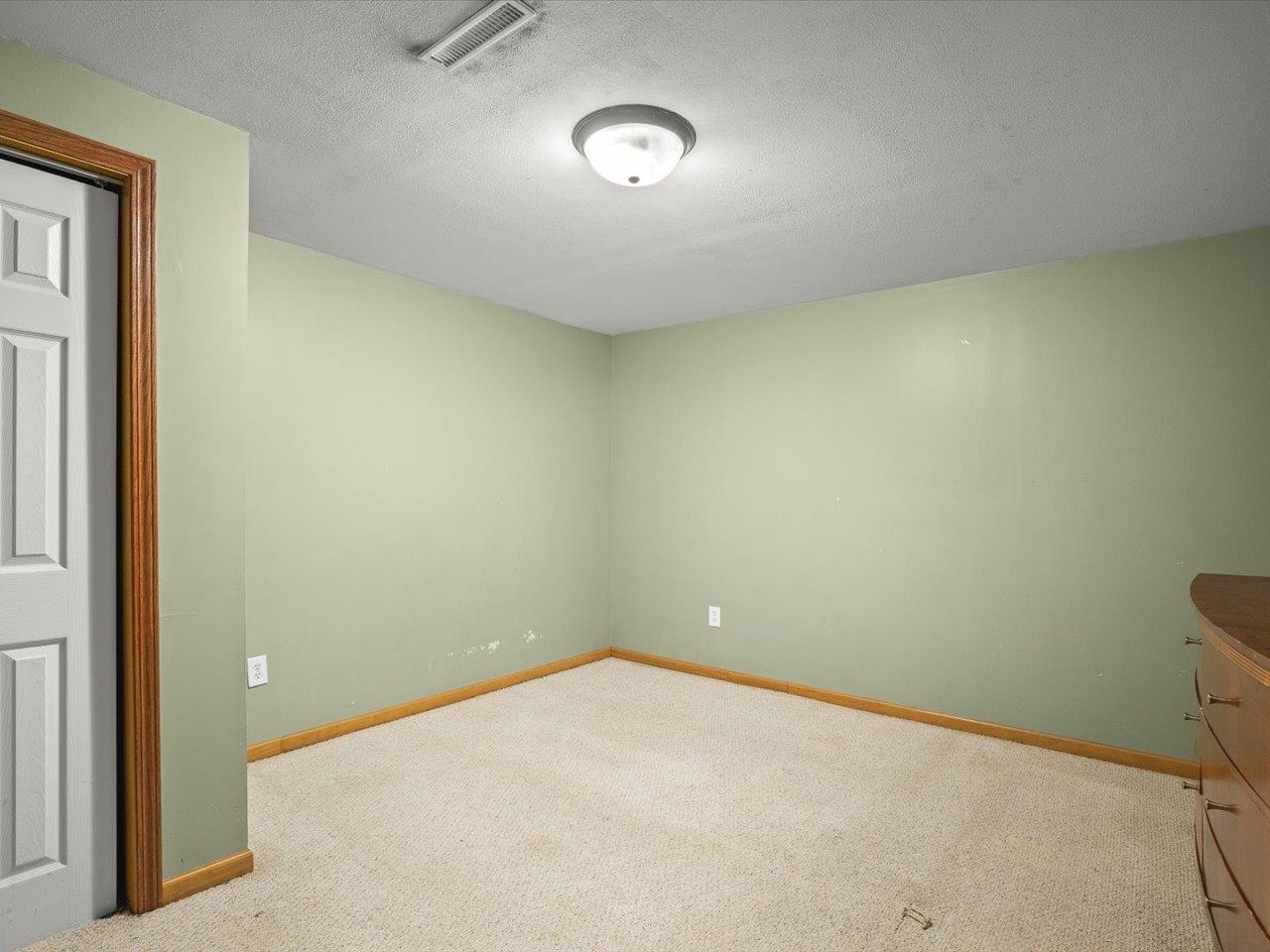 3835 Linden Road Rockford, IL 61109 - Photo 36 of 39