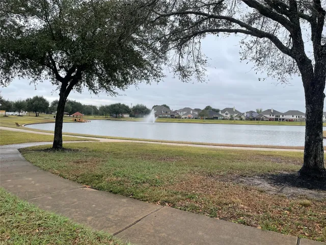 $219,900 | 3114 Becker Glen Street, Fresno, TX 77545