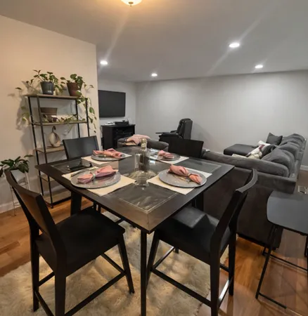 $179,900 | 313 North Orchard Drive, Park Forest, IL 60466