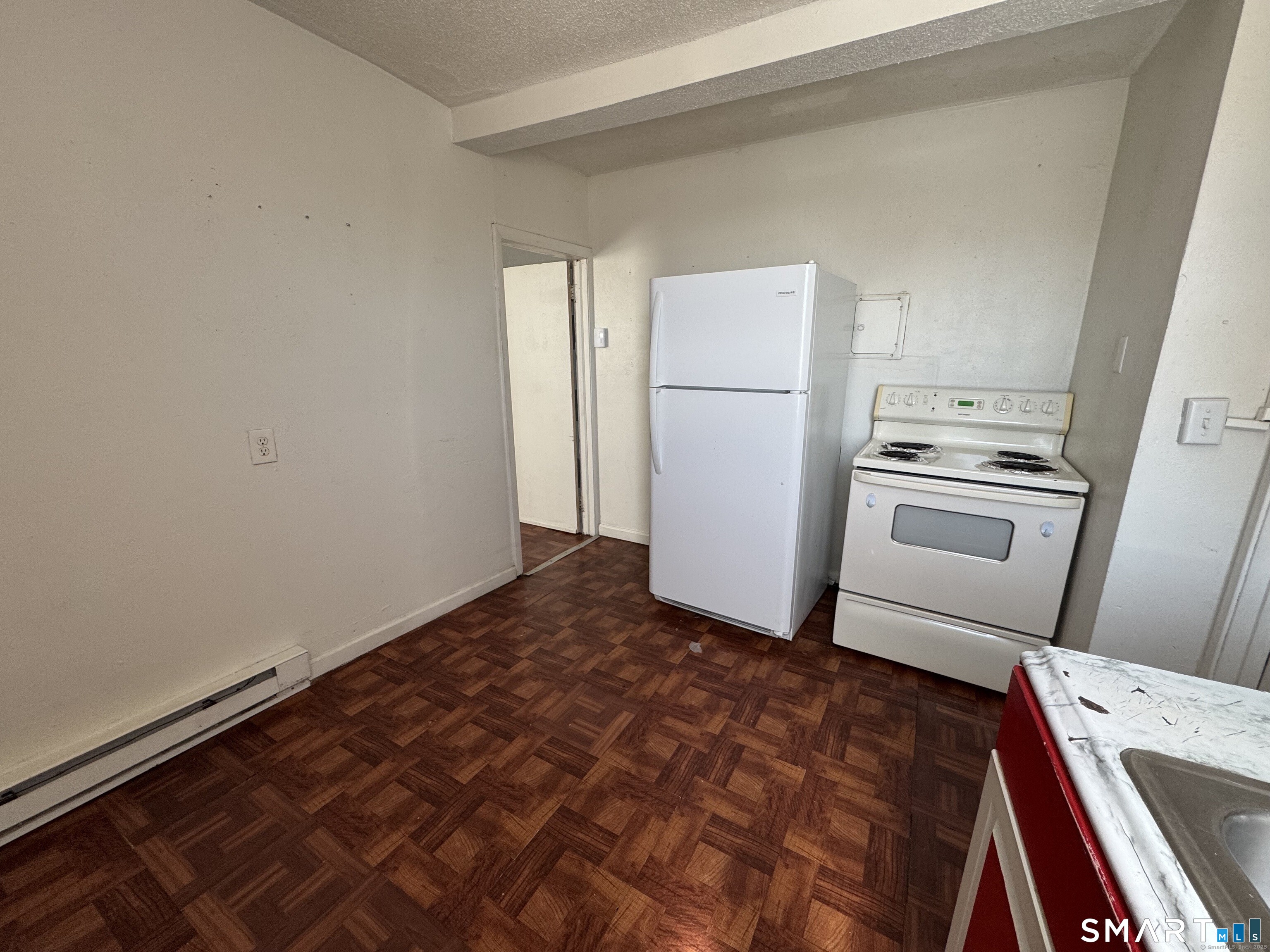 97 Green Street, Unit 3 New London, CT 06320 - Photo 2 of 6