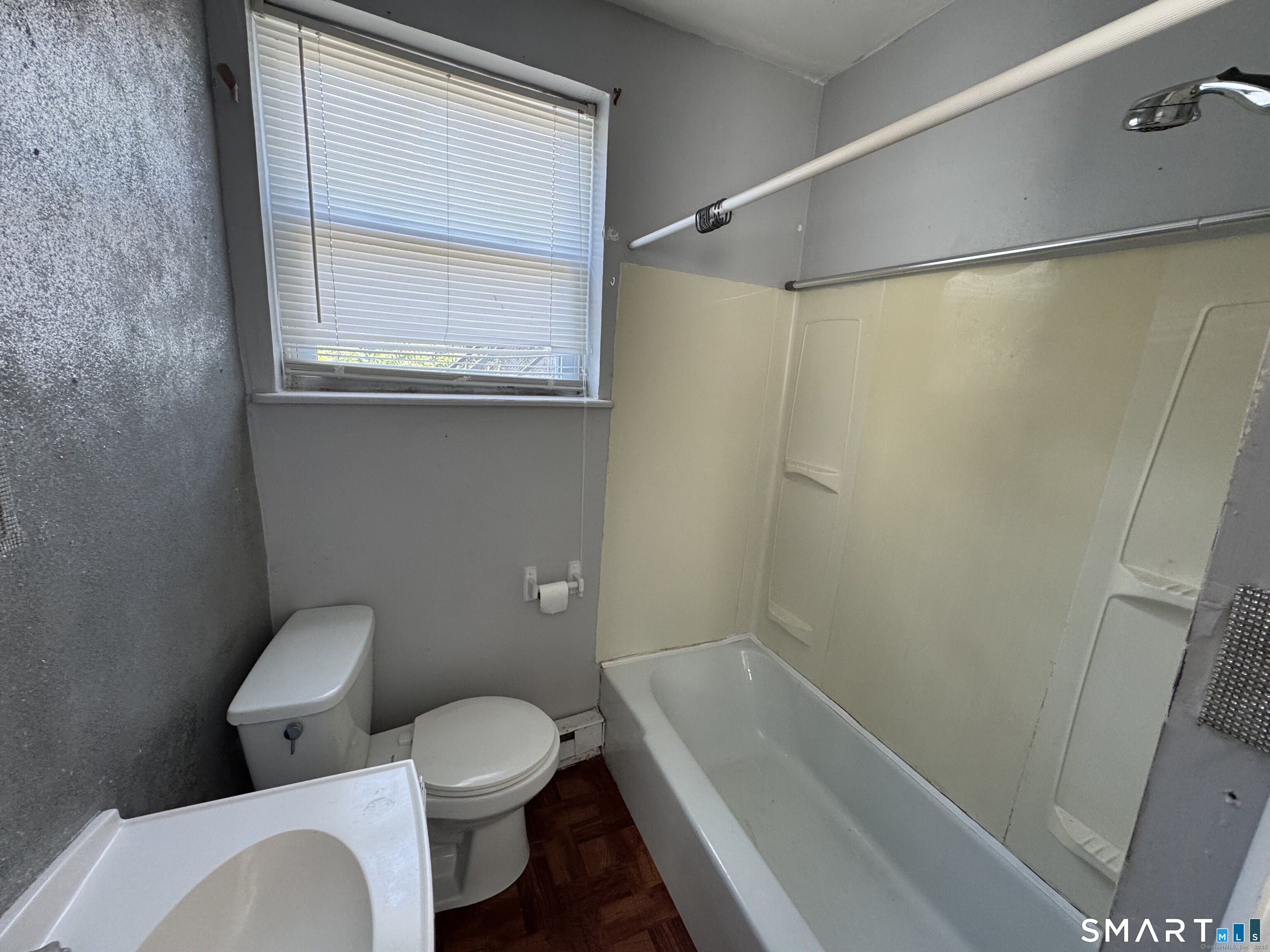 97 Green Street, Unit 3 New London, CT 06320 - Photo 6 of 6