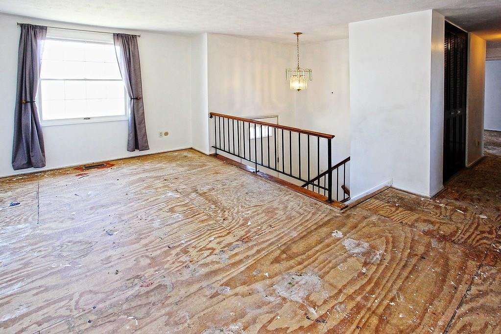 3729 Mt Troy Road Pittsburgh, PA 15212 - Photo 3 of 18 Gallery Image 3