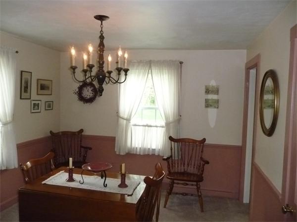 14 Eleanor Road Walpole, MA 02081 - Photo 6 of 12 Gallery Image 6