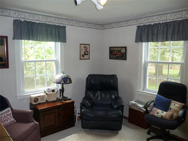 14 Eleanor Road Walpole, MA 02081 - Photo 7 of 12 Gallery Image 7