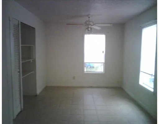 a view of empty room with window