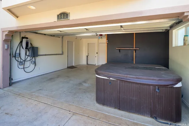 $1,300 | 841 20th Avenue, Honolulu, HI 96816