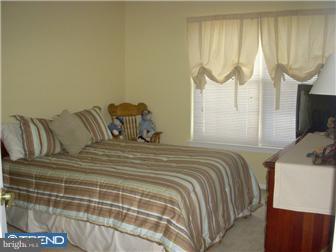 20 Stokes Road Mount Laurel, NJ 08054 - Photo 10 of 12 Bedroom 2