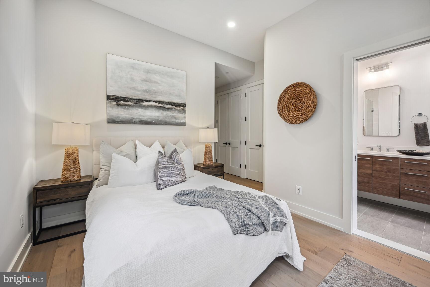 1746 Lanier Place Northwest, Unit 3 Washington, DC 20009 - Photo 17 of 34