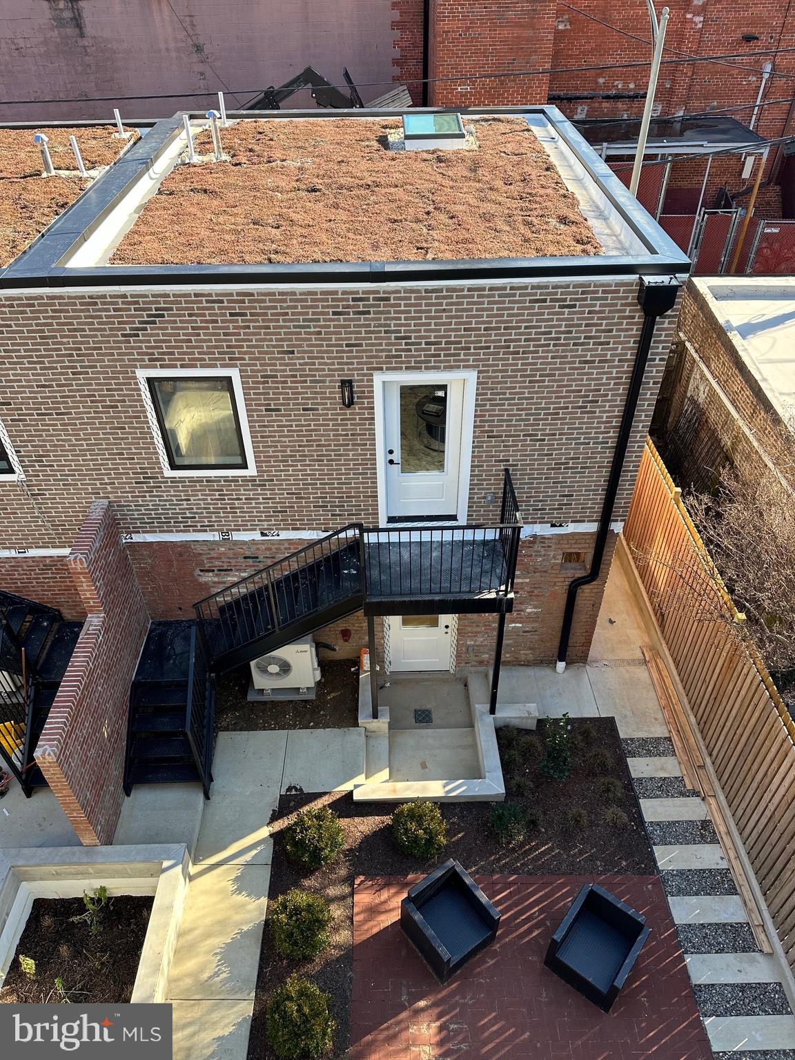 1746 Lanier Place Northwest, Unit 3 Washington, DC 20009 - Photo 24 of 34 green roofs