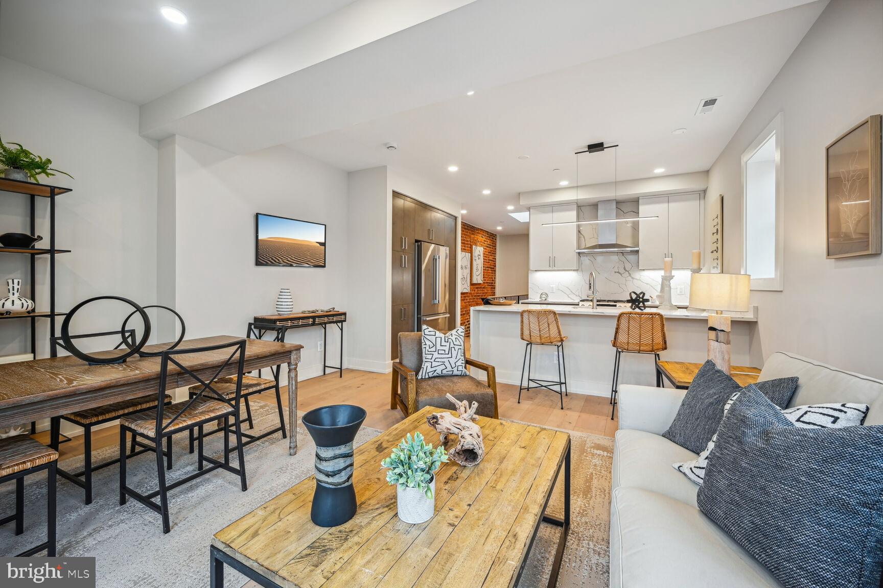 1746 Lanier Place Northwest, Unit 3 Washington, DC 20009 - Photo 9 of 34