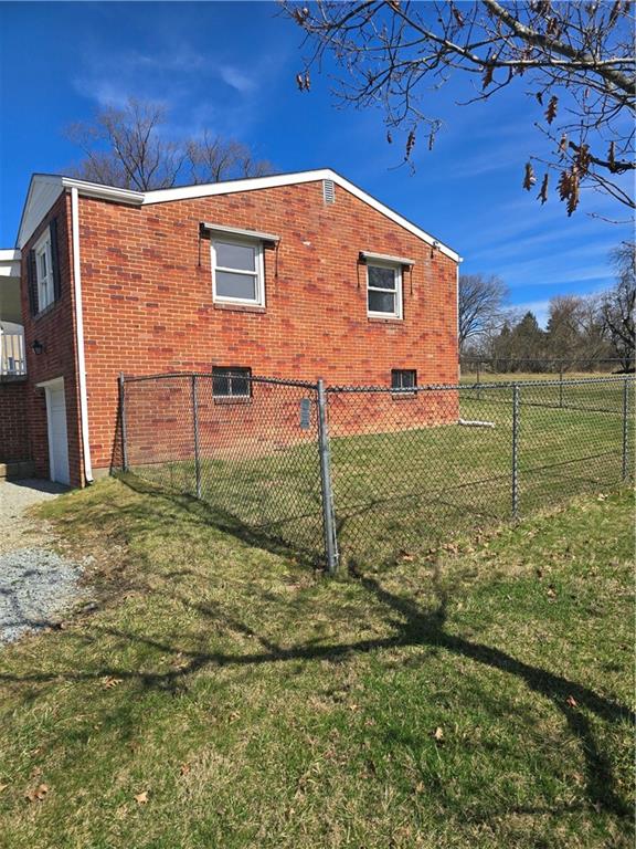 1681 Robbins Station Road Irwin, PA 15642 - Photo 6 of 27 a backyard of a house
