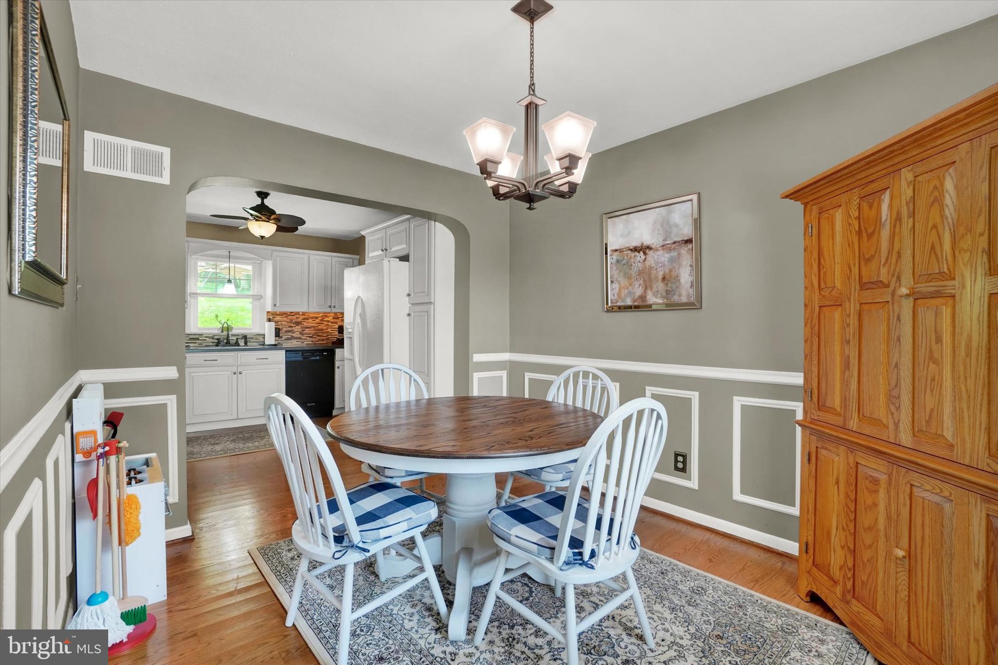 720 Hammond Road York, PA 17406 - Photo 12 of 28 Gallery Image 12