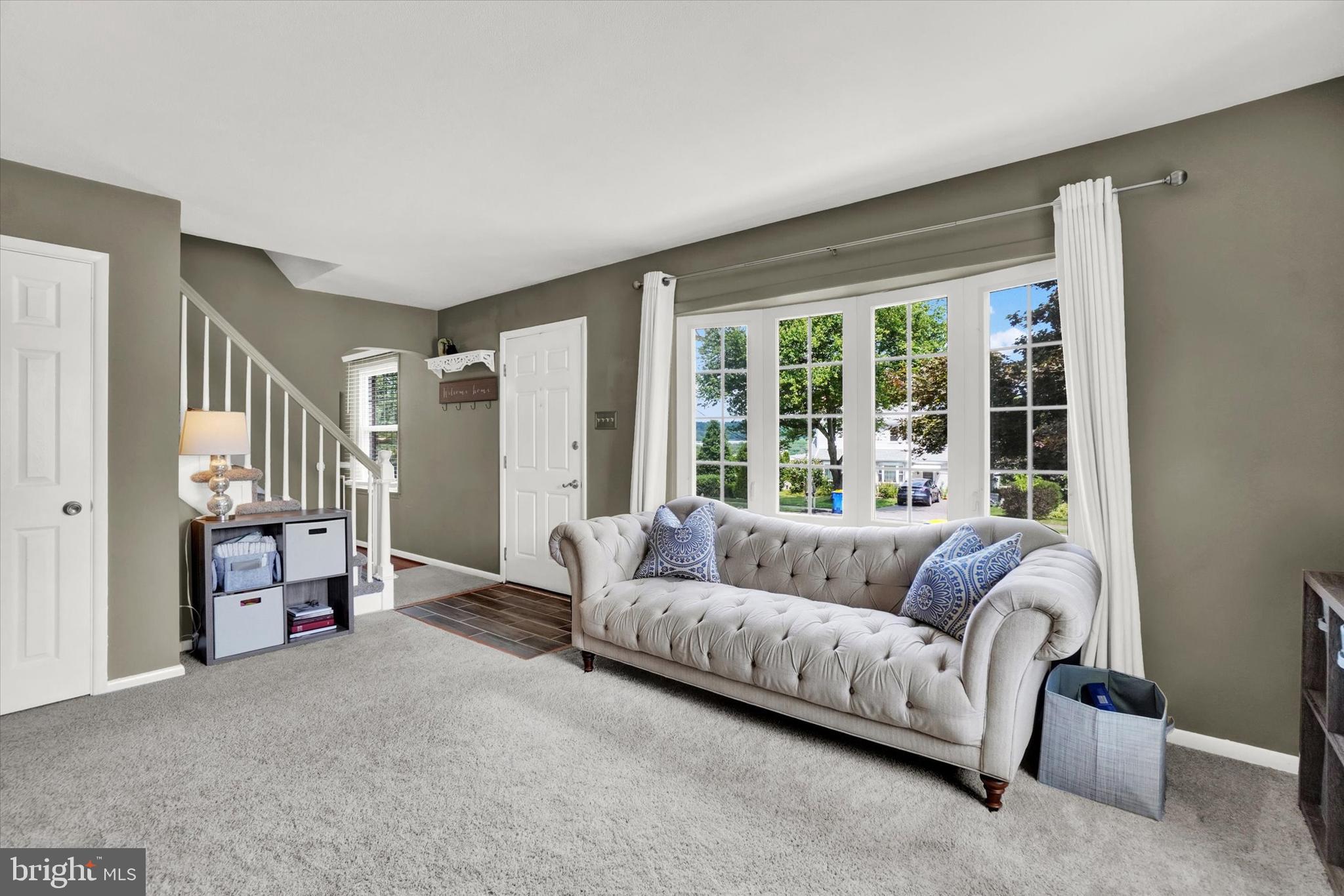720 Hammond Road York, PA 17406 - Photo 5 of 28 Gallery Image 5