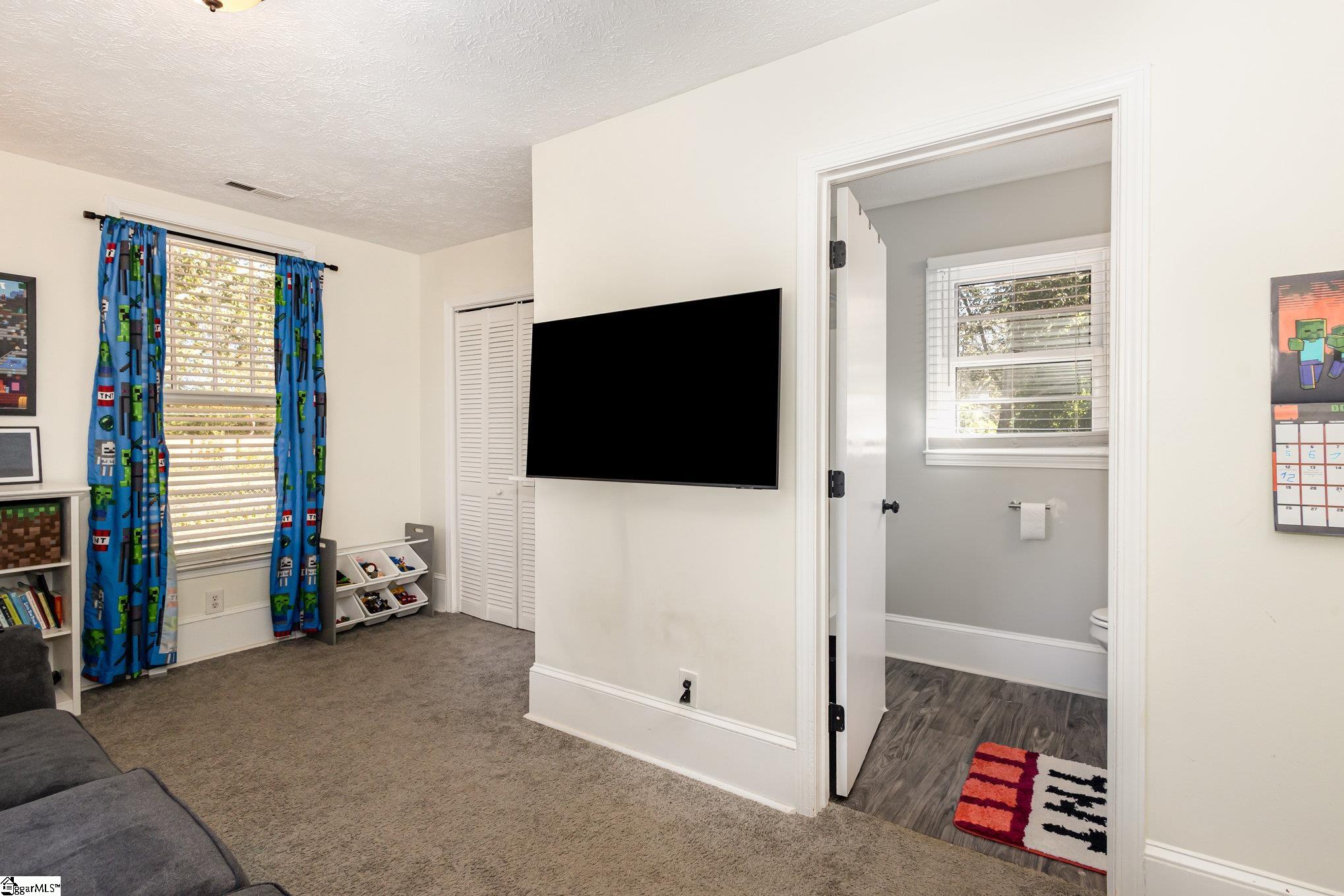 104 Perry Road Greenville, SC 29609 - Photo 22 of 25