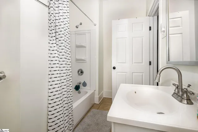 $409,000 | 104 Perry Road, Greenville, SC 29609