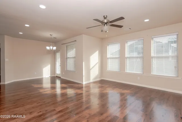 $244,999 | 112 Merrydale Lane, Rayne, LA 70578