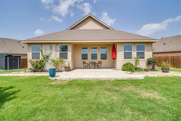 $334,900 | 1042 Manuel Drive, Fate, TX 75087