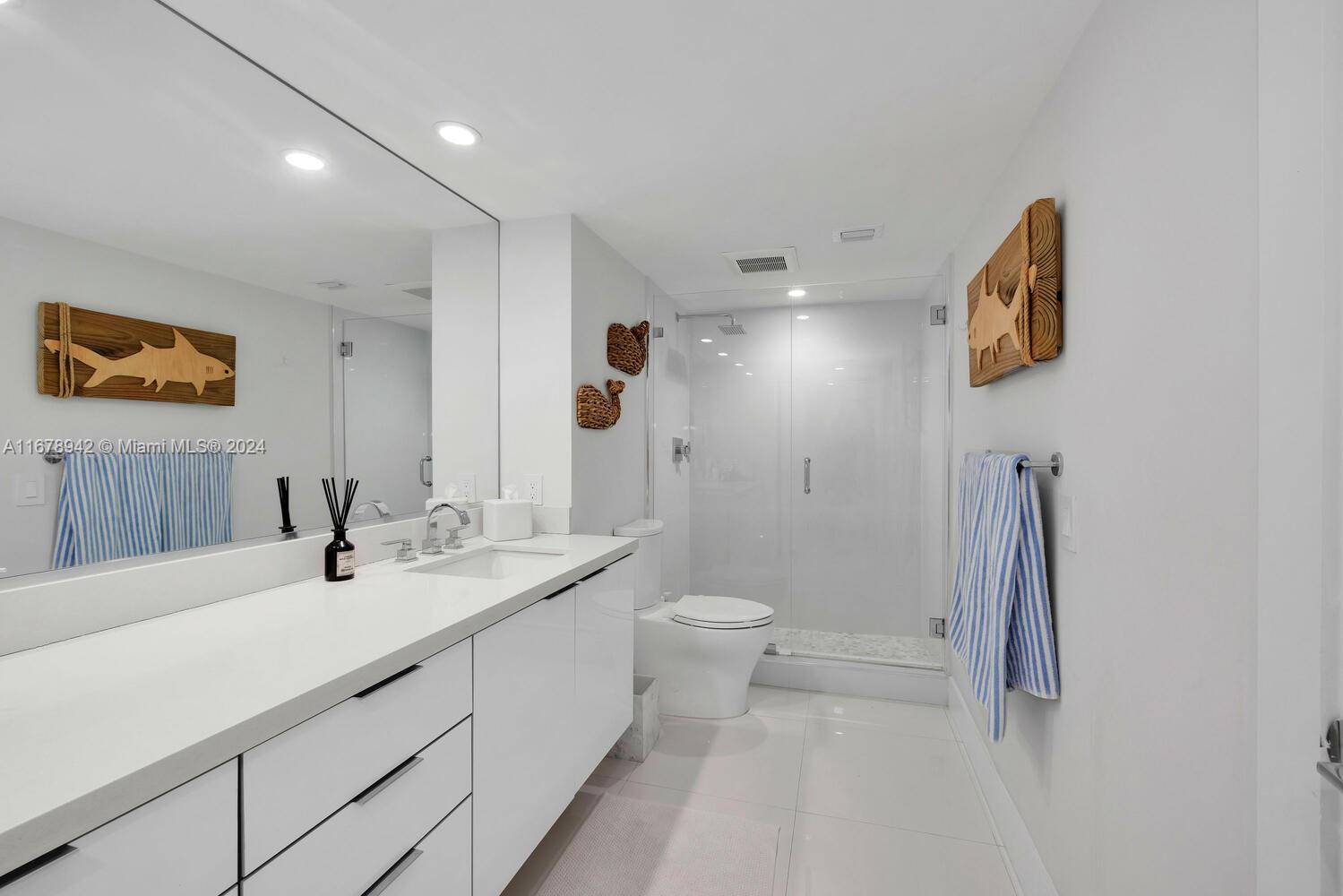 650 Ocean Drive, Unit 4C Key Biscayne, FL 33149 - Photo 20 of 22